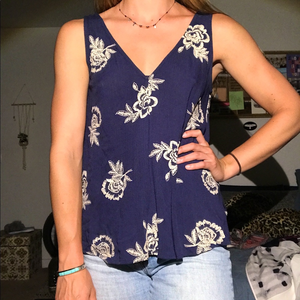 Melrose and Market floral top, size XS